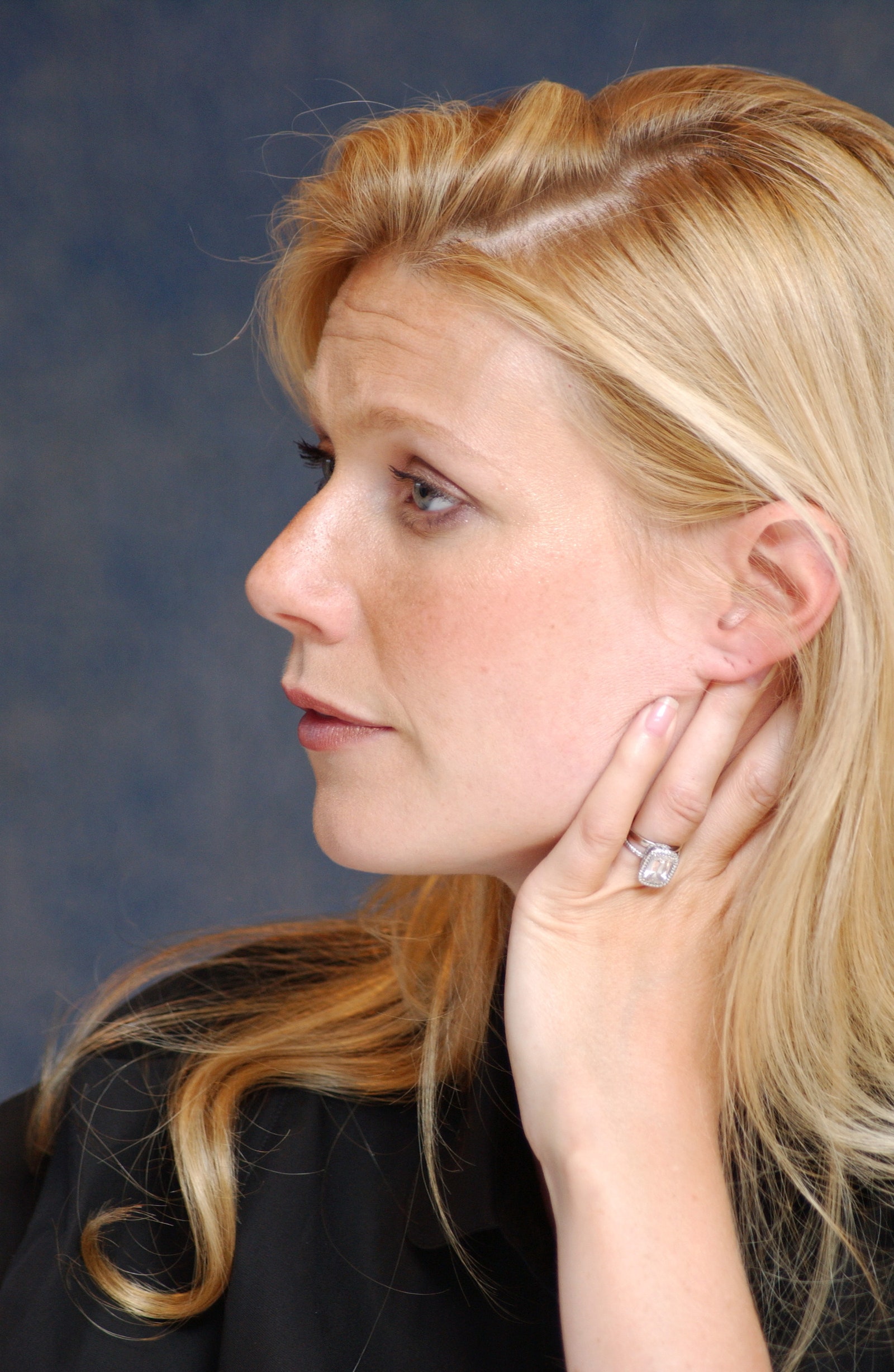 Gwyneth Paltrow draagt haar verlovingsring