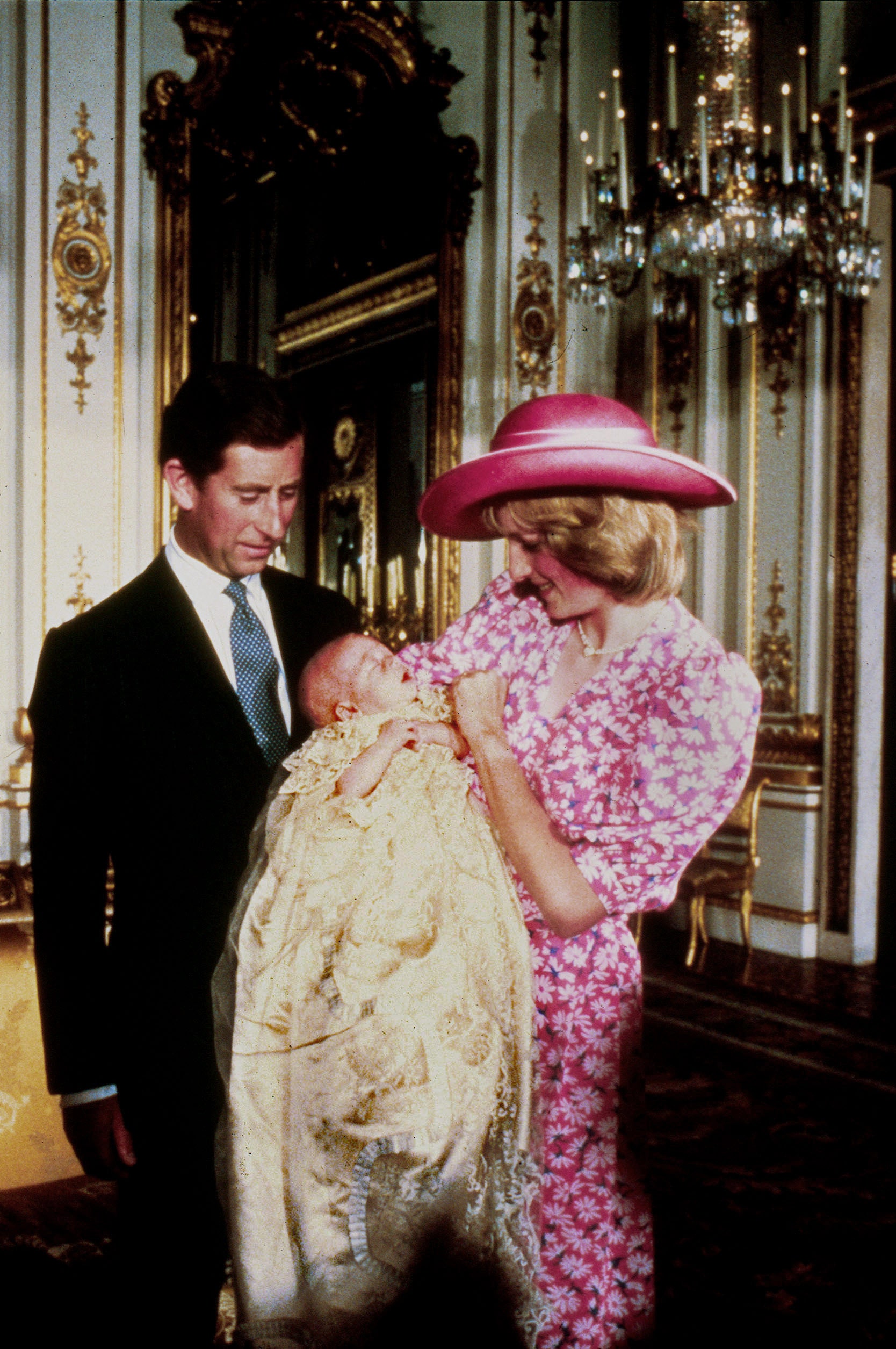 prins charles en prinses diana met baby william