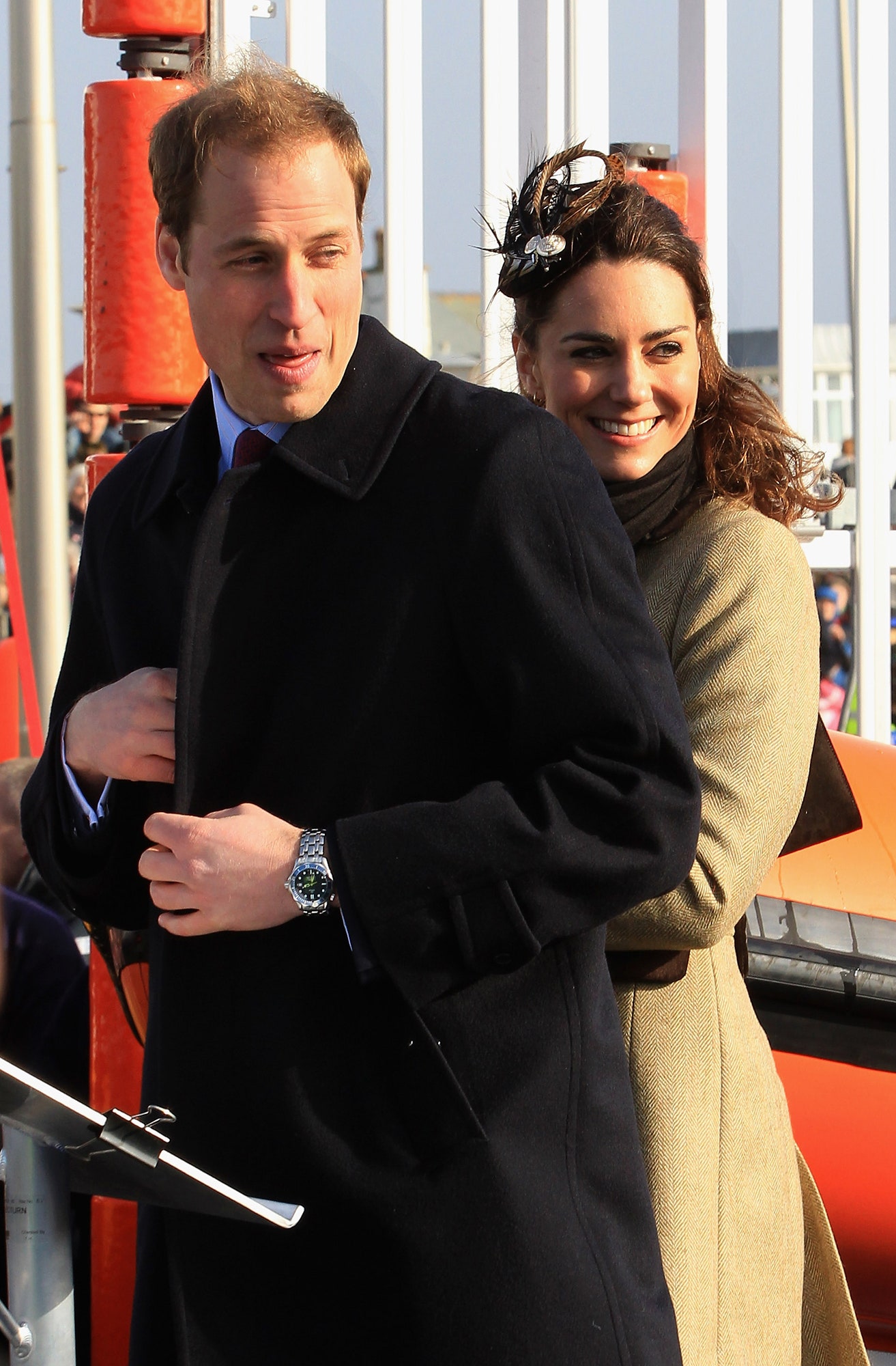 William en Kate bij de plechtigheid van de reddingsboot 'Hereford Endeavour' van Atlantic 85 op 24 februari 2011