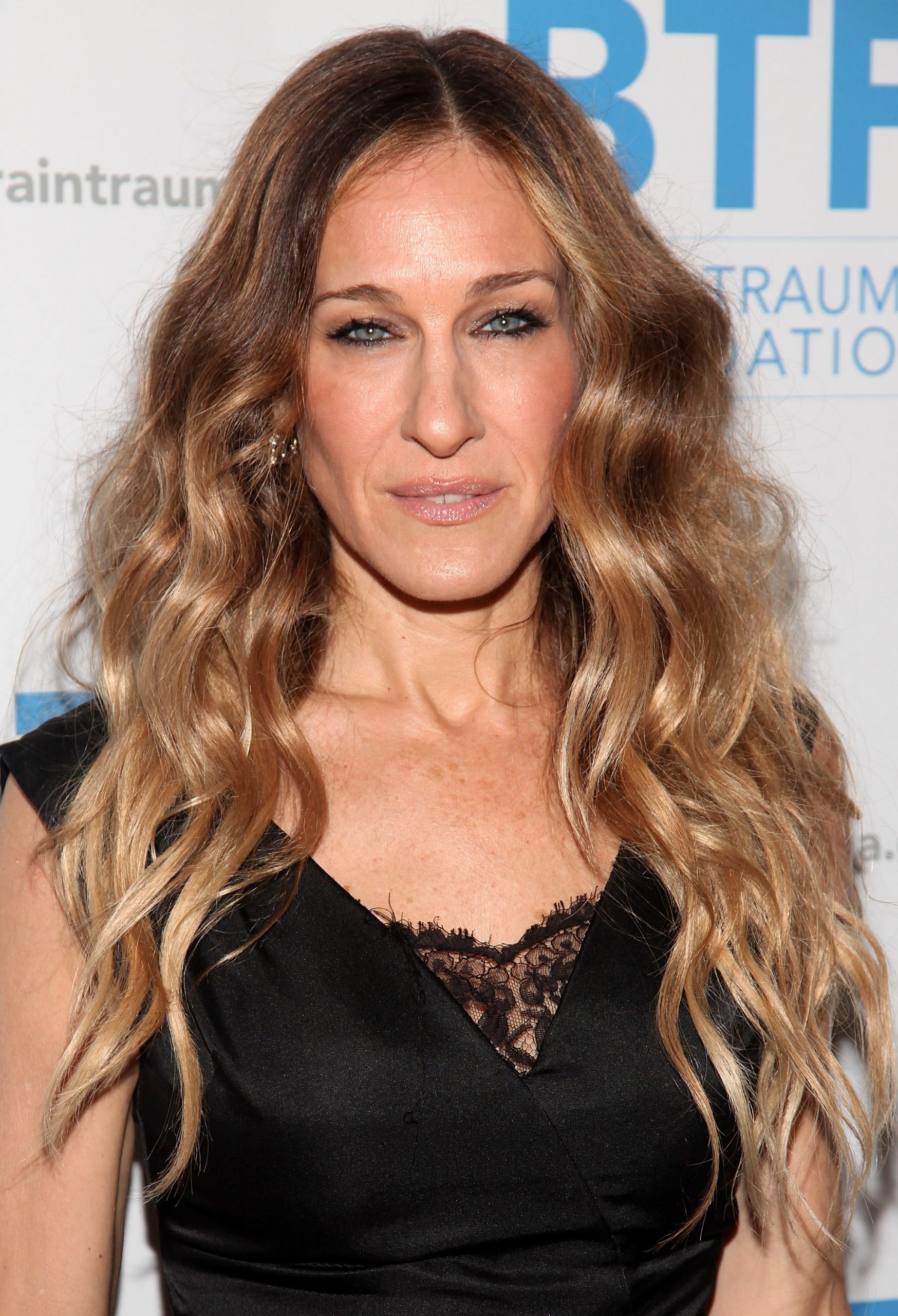 Sarah Jessica Parker met krullen