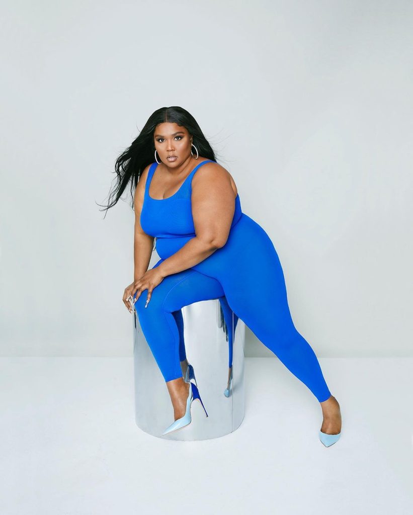Lizzo lanceert haar eigen shapewear-lijn - Vogue NL