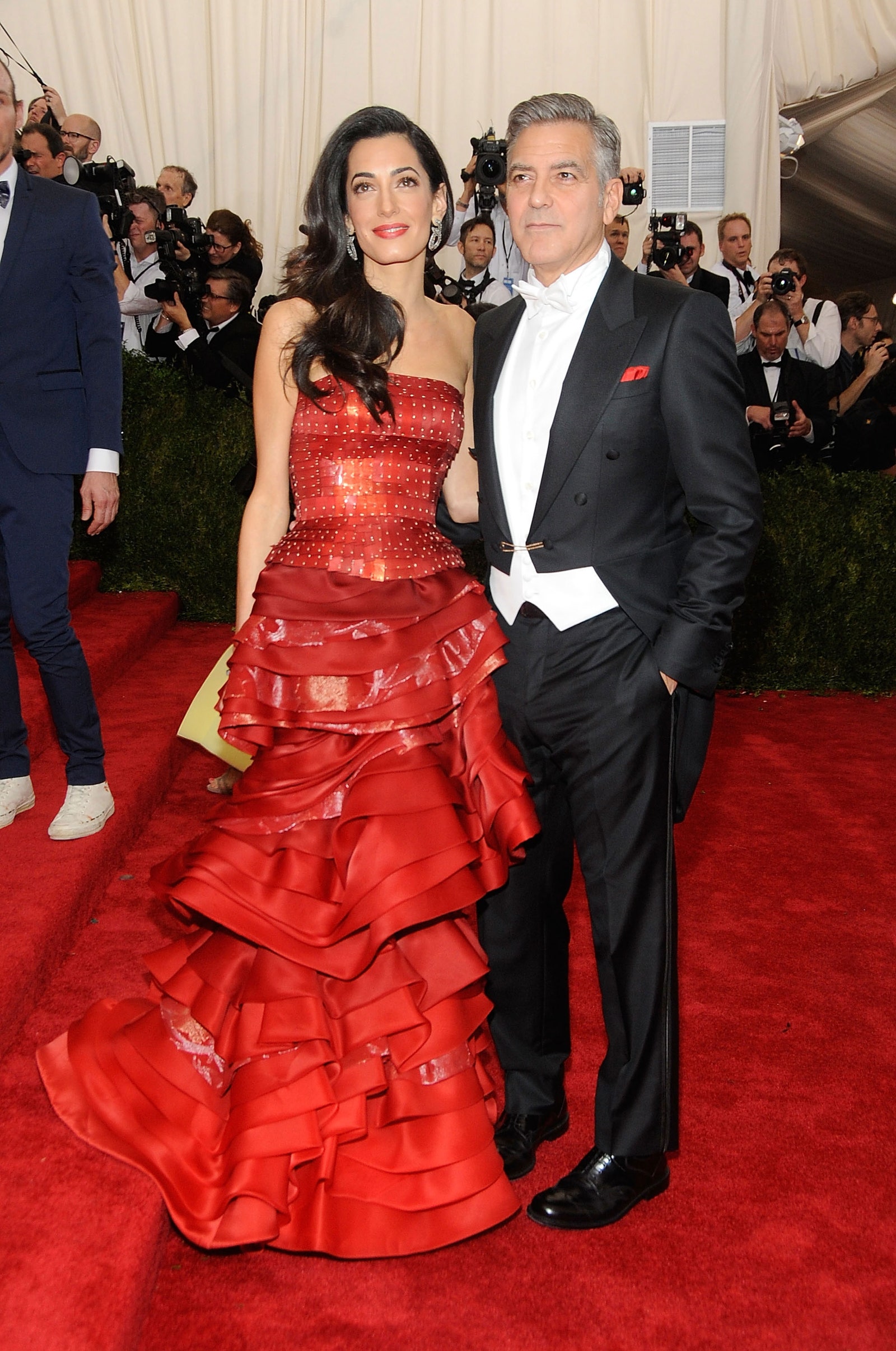 Amal en George Clooney tijdens het Met Gala in 2015