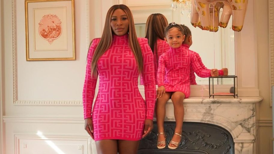 de-keren-dat-serena-williams-met-dochter-olympia-twinde-in-matching-looks-209561