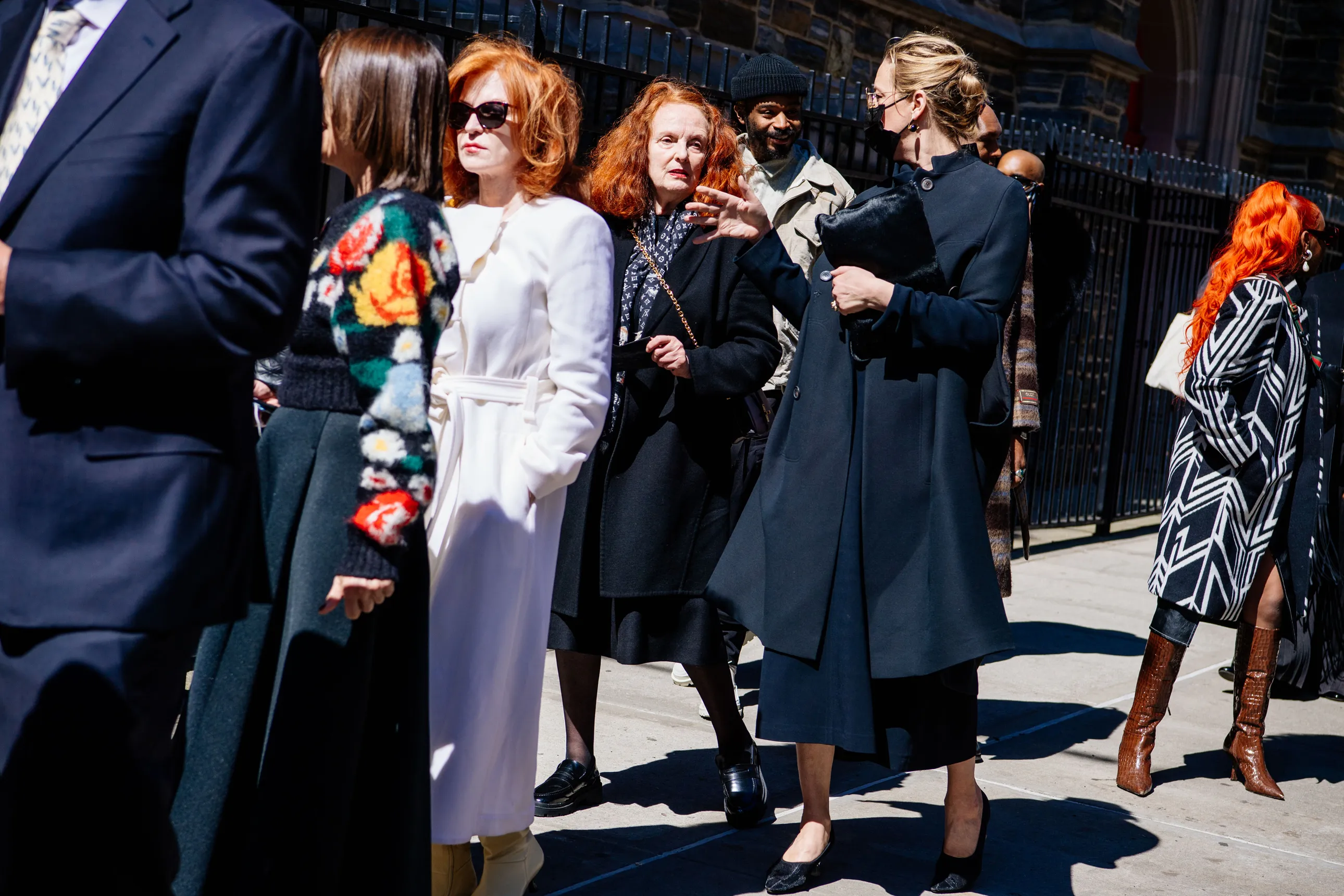 Grace Coddington bij de herdenking van Talley