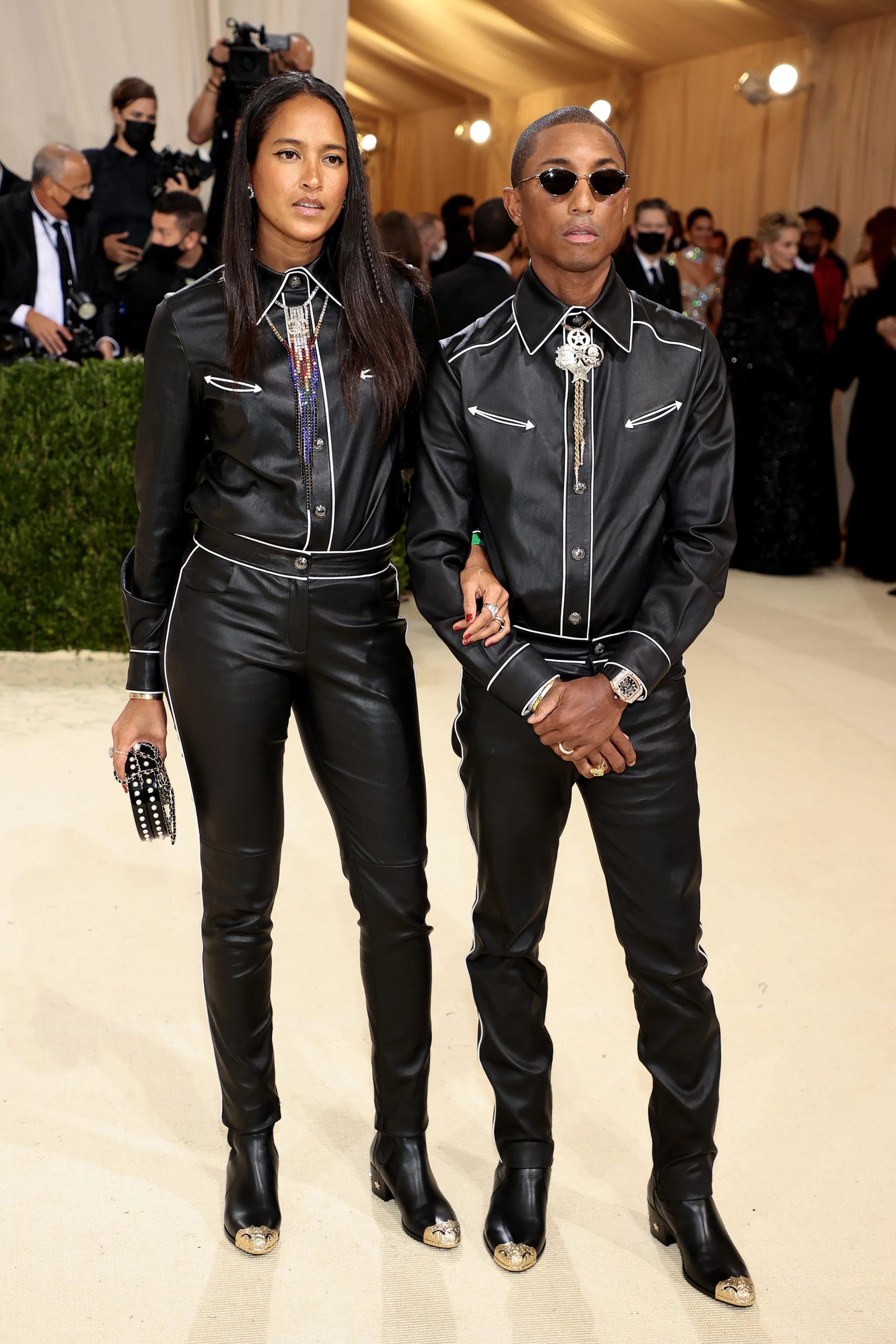 Helen Lasichanh en Pharrell Williams