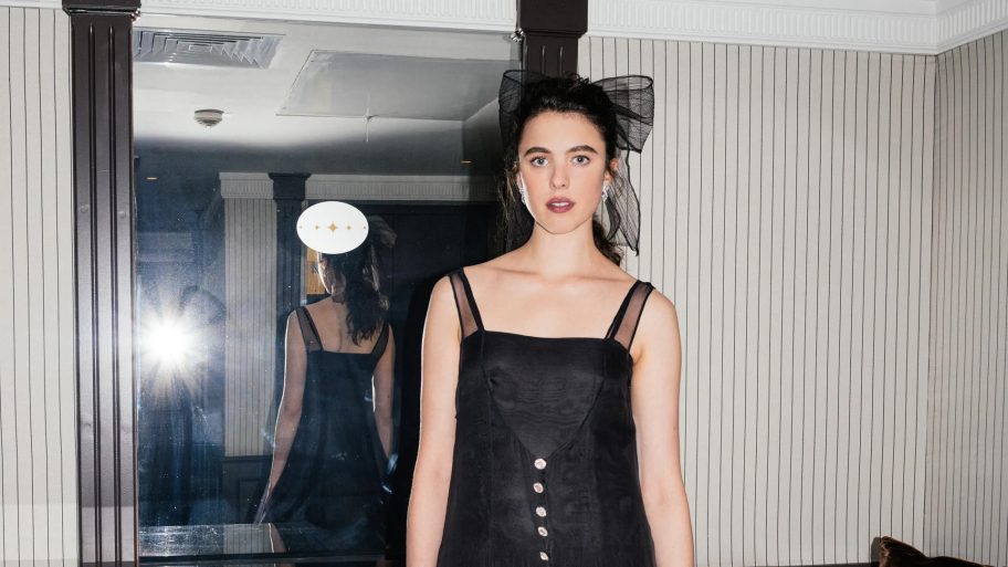 margaret-qualley-voelde-zich-als-een-prinses-door-haar-chanel-couture-look-in-cannes-213085