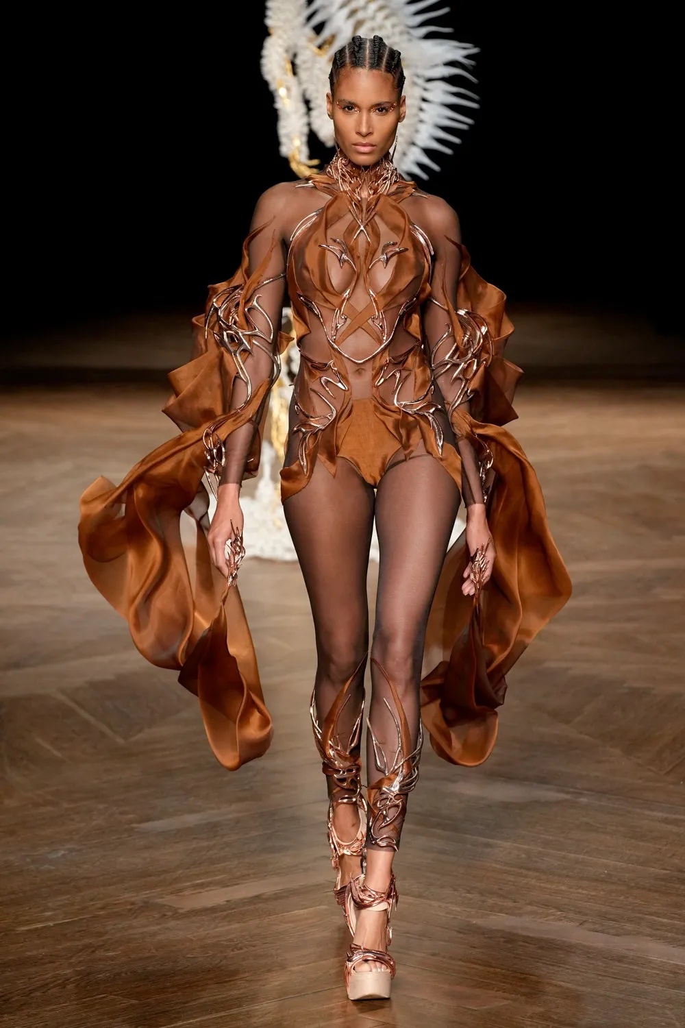 Iris van Herpen couture show 
