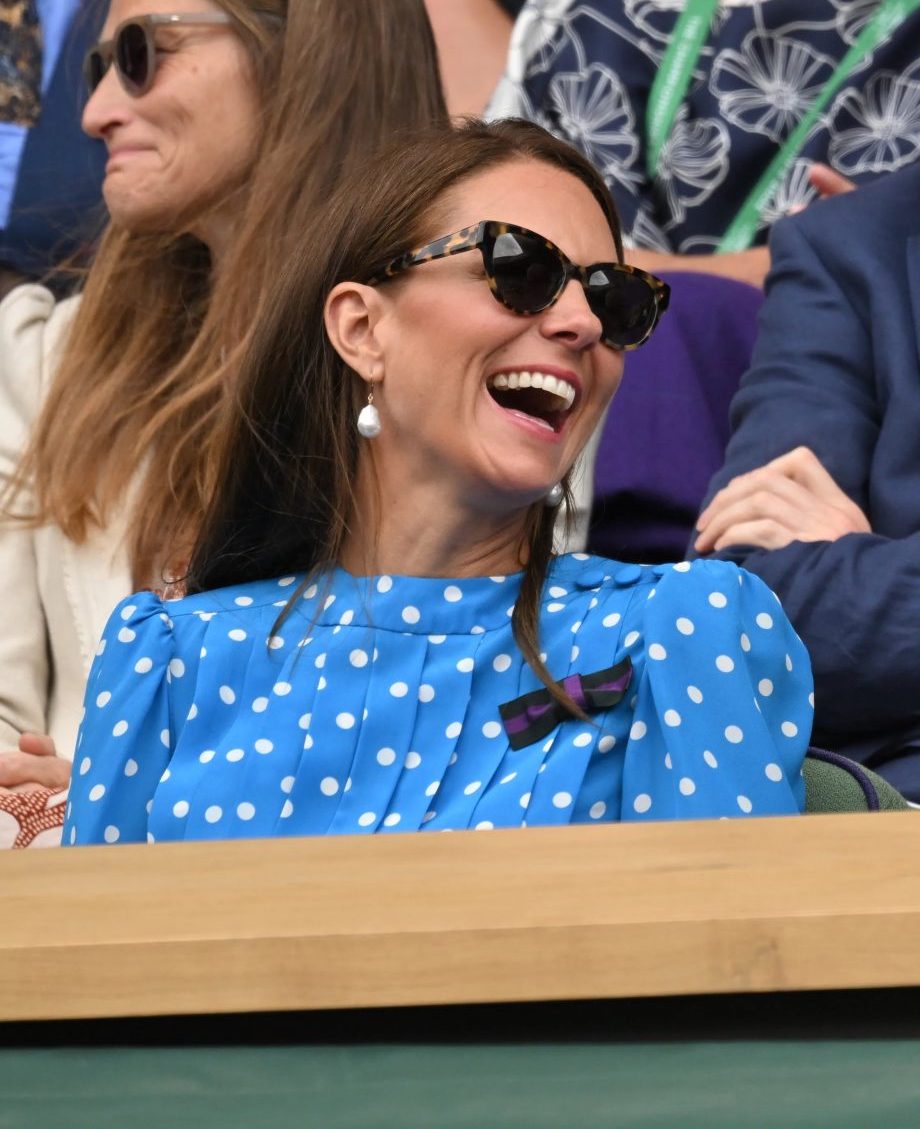 kate-middleton-maakt-eerste-verschijning-op-wimbledon-in-ultieme-tennisdresscode-216127