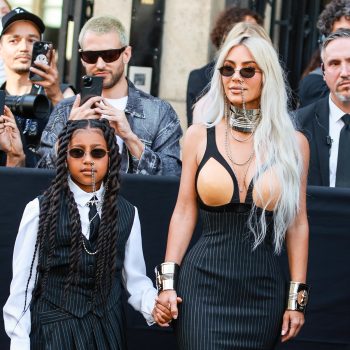 kim-kardashian-en-north-west-matchen-met-neppe-neusringen-bij-coutureshow-jean-paul-gaultier-216185