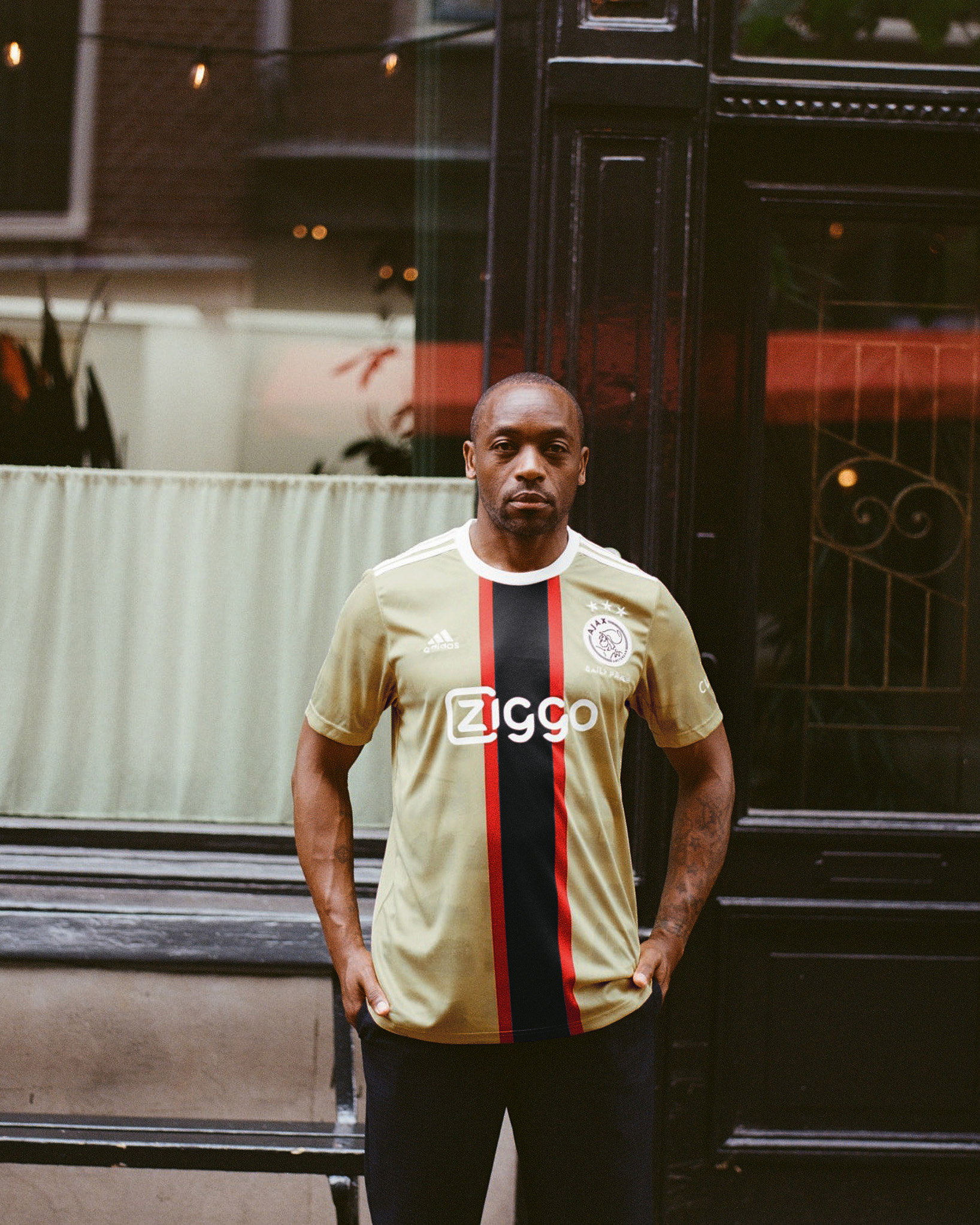 Kiki Musampa voor Daily Paper x Ajax