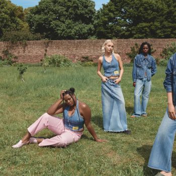 het-nieuwe-denim-ganni-en-levis-werken-samen-en-brengen-jeanstrend-terug-219480