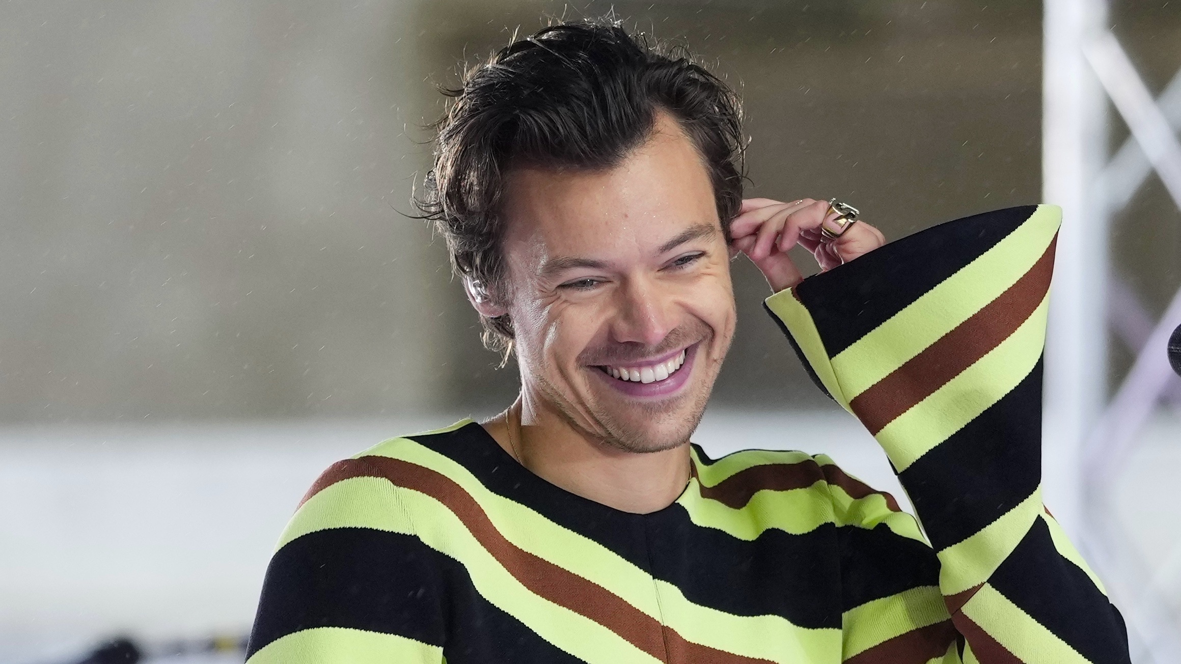 Closet sale Harry Styles' stylist dropt gewilde items in Depop Vogue NL