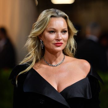 kate-moss-lanceert-eigen-wellnessmerk-dit-is-alles-wat-we-weten-220775