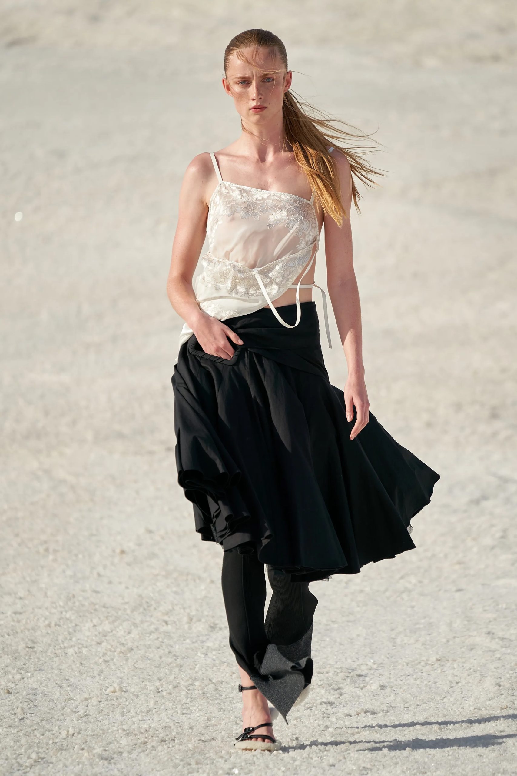 Rianne van Rompaey voor Jacquemus herfst/winter 2022