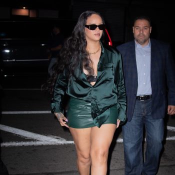 kort-korter-kortst-rihanna-draagt-leren-minirok-tijdens-date-night-met-aap-rocky-221067