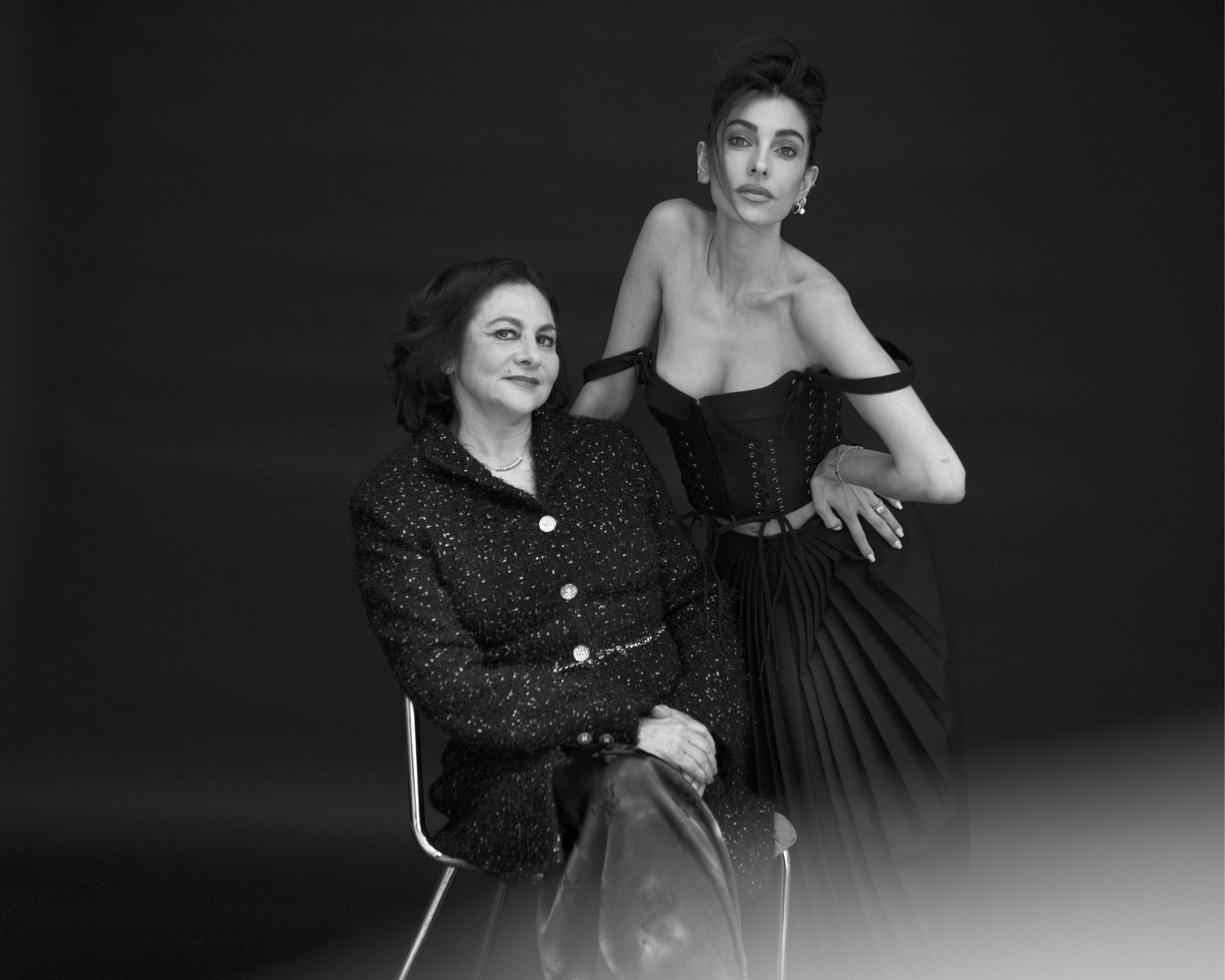 Anna Nooshin en haar moeder 