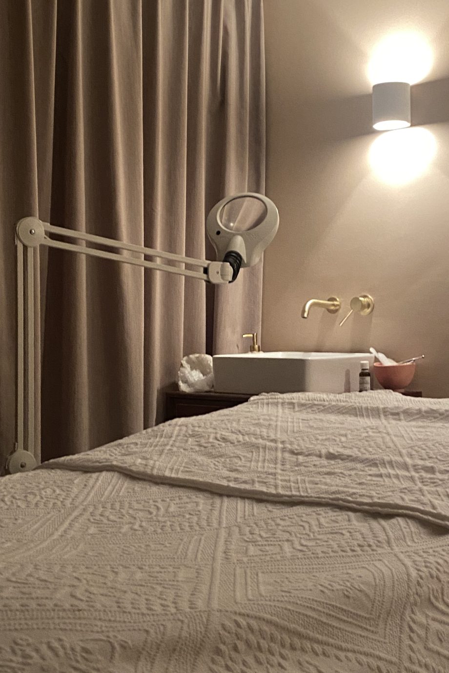 7-mooie-beautysalons-en-behandelingen-in-amsterdam-op-een-rij-224284