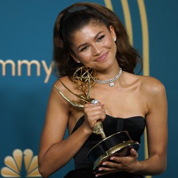 zendaya-schrijft-opnieuw-geschiedenis-tijdens-emmy-awards-2022-222902