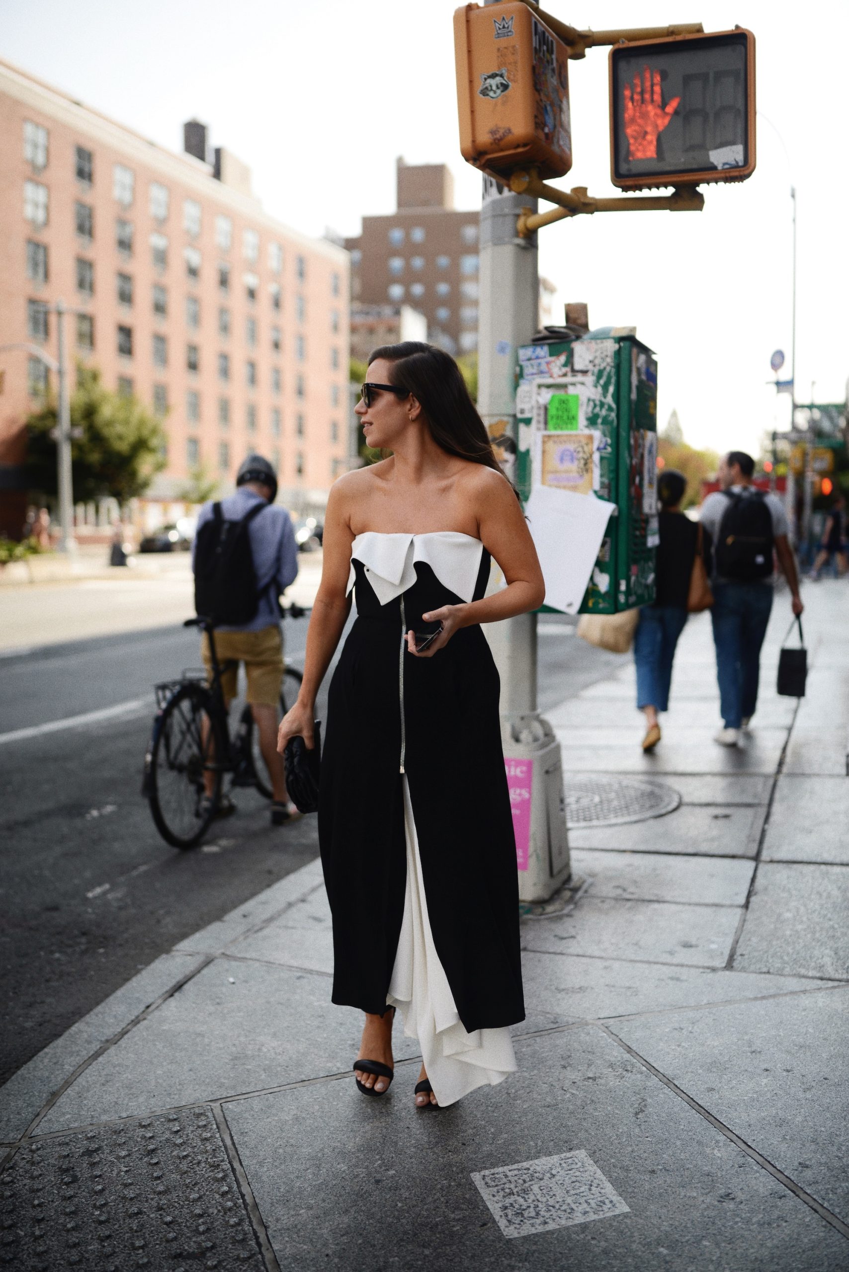 Yeliz in een look van Proenza Schouler, een van haar favoriete fashion week-looks
