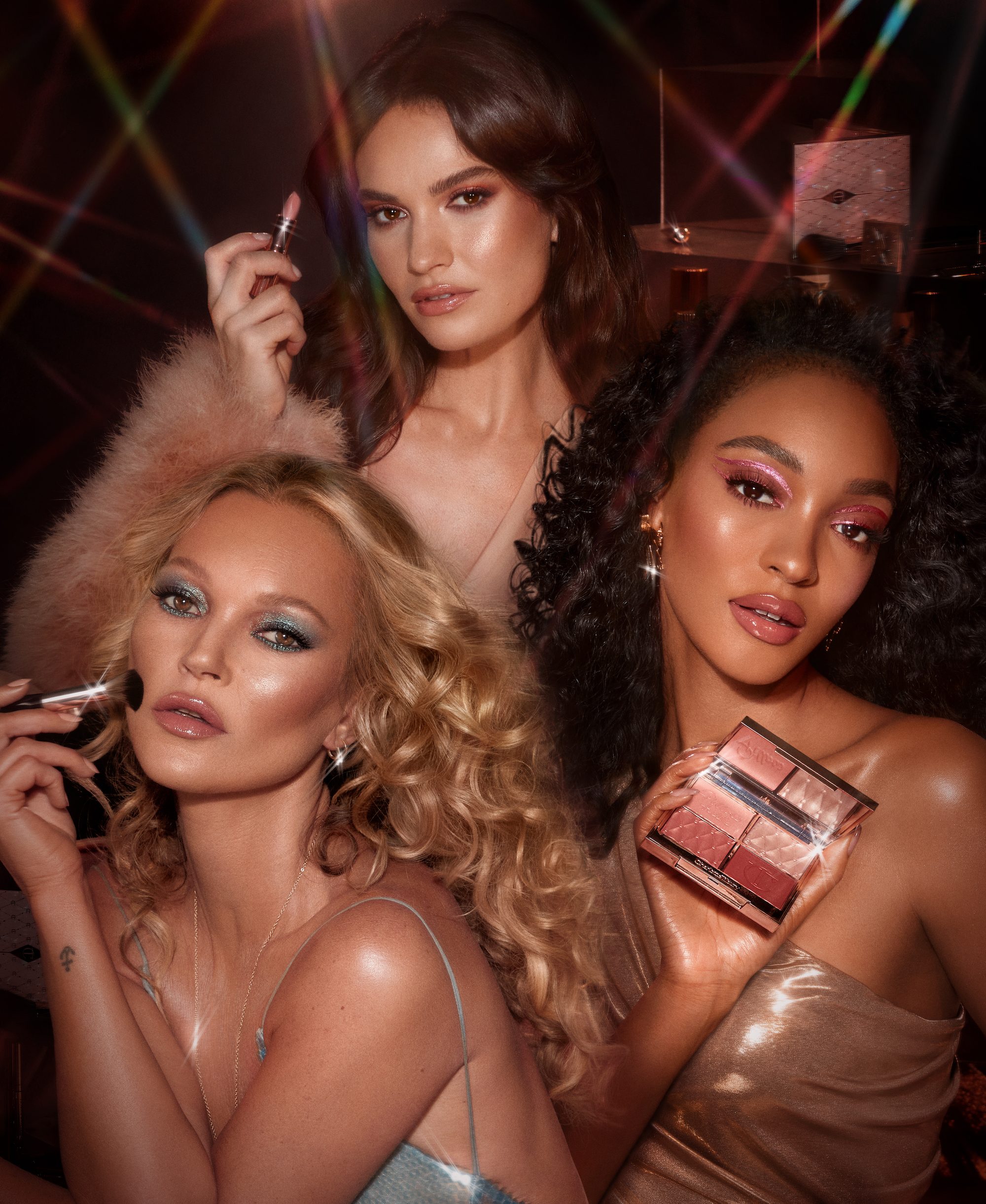 Kate Moss, Lily James en Jourdan Dunn in de holidaycampagne van Charlotte Tilbury