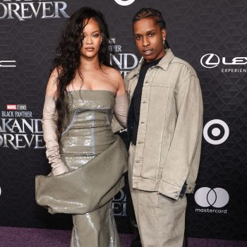 rihanna-en-aap-rocky-in-matching-looks-bij-premiere-black-panther-wakanda-forever-228944