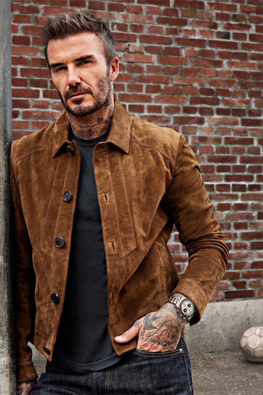 david-beckham-was-in-nederland-en-vogue-sprak-hem-over-zijn-stijl-en-accessoires-231414