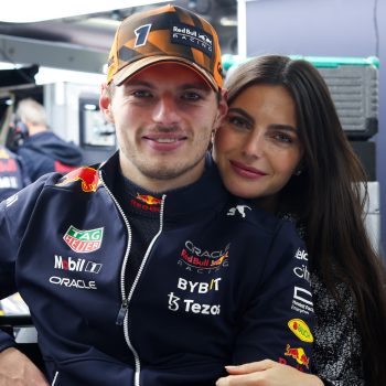 de-liefste-koppelmomenten-van-vogue-coverster-kelly-piquet-en-max-verstappen-235526