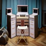 Louis Vuitton koffer in de vorm van een beautytafel