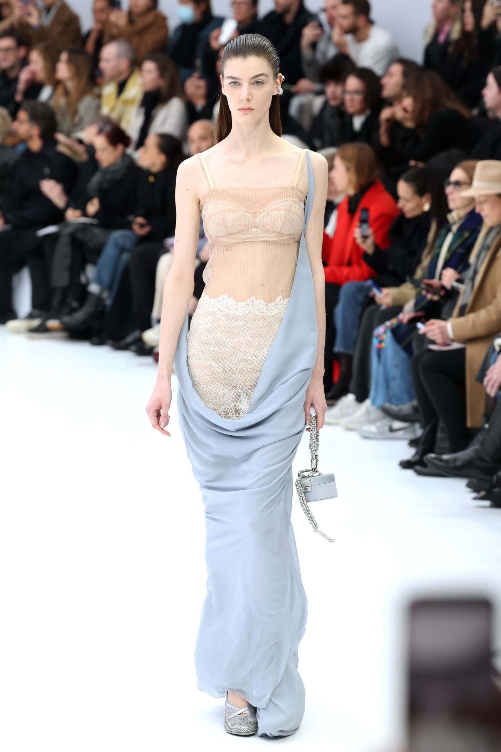 Lingerielook bij Fendi