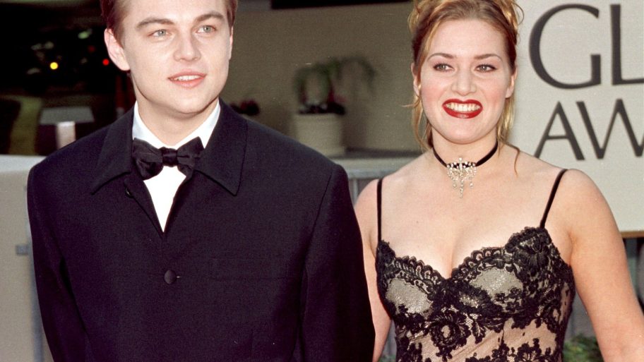 11-nostalgische-golden-globes-fotos-om-in-de-stemming-te-komen-voor-het-awardseizoen-237942