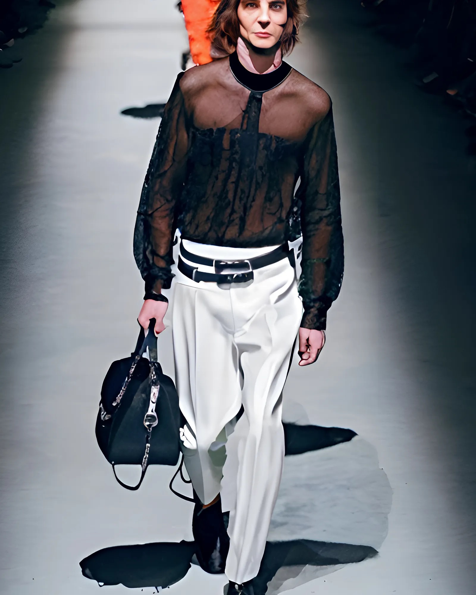 Model in doorschijnende top