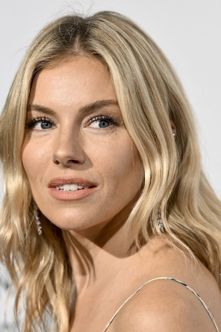 sienna-miller-neemt-haar-dochter-mee-naar-new-york-fashion-week-242274