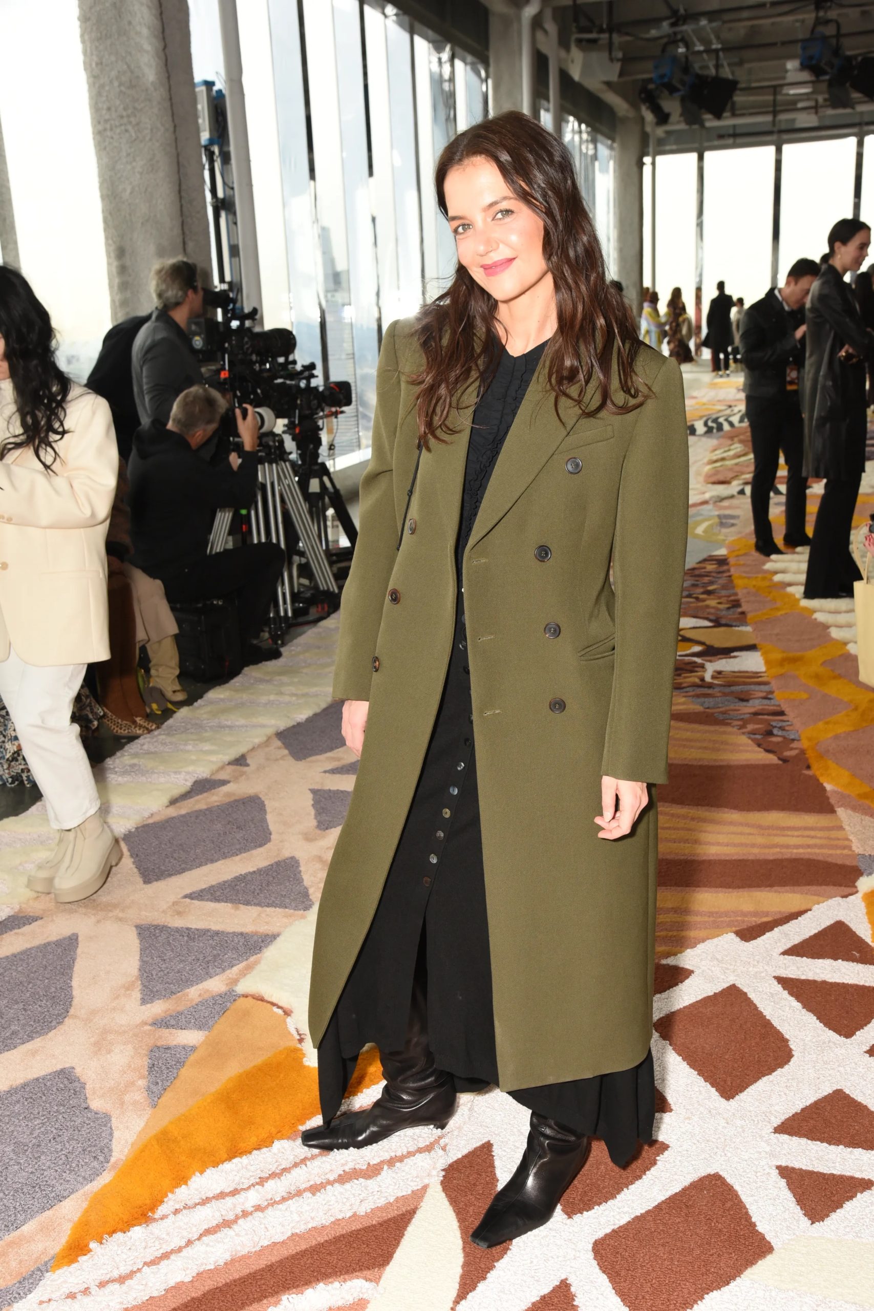 Katie Holmes bij Ulla Johnson tijdens New York Fashion Week