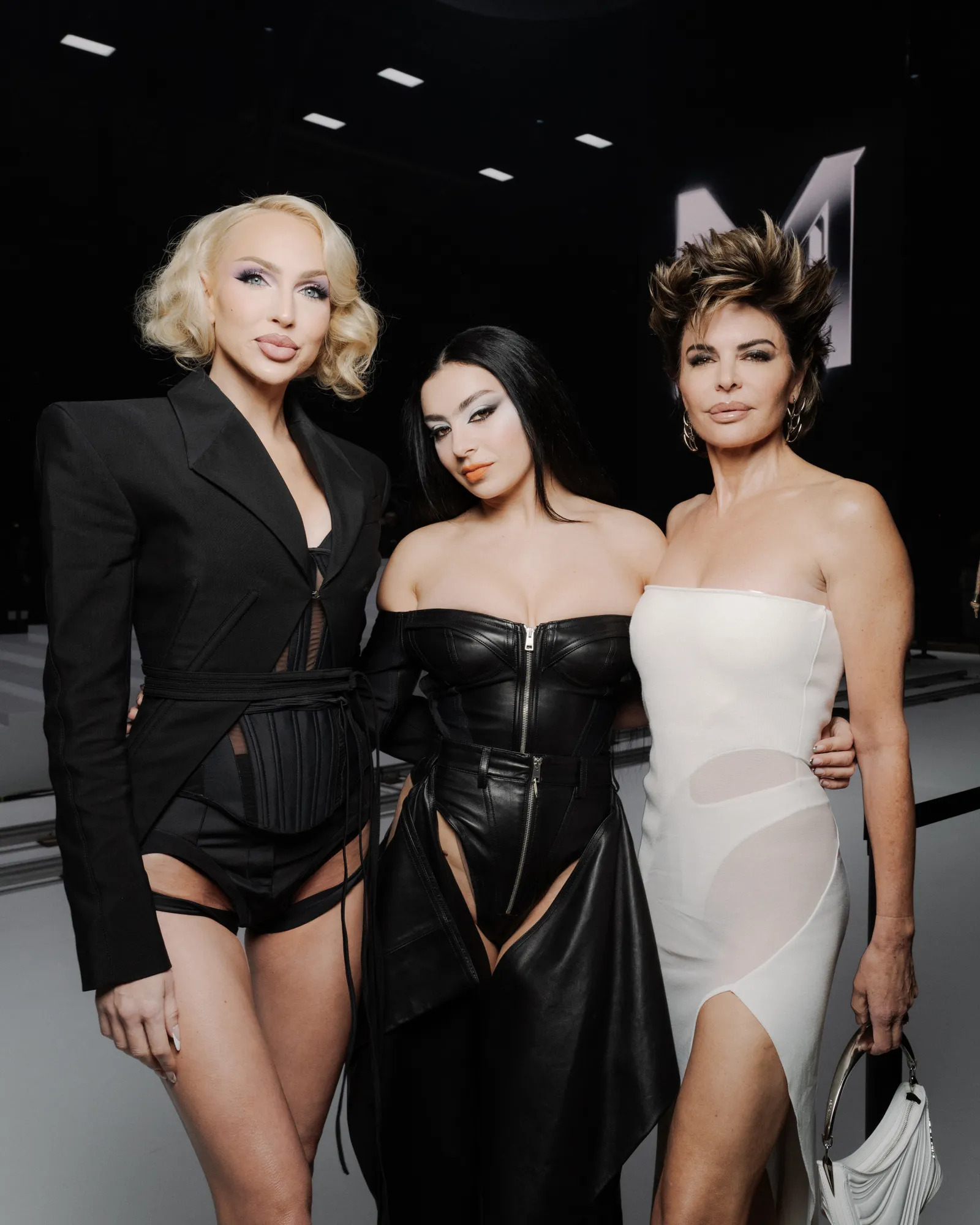 Christine Quinn, Charli XCX en Lisa Rinna bij de Mugler-show Pierre Mouton/Getty Images