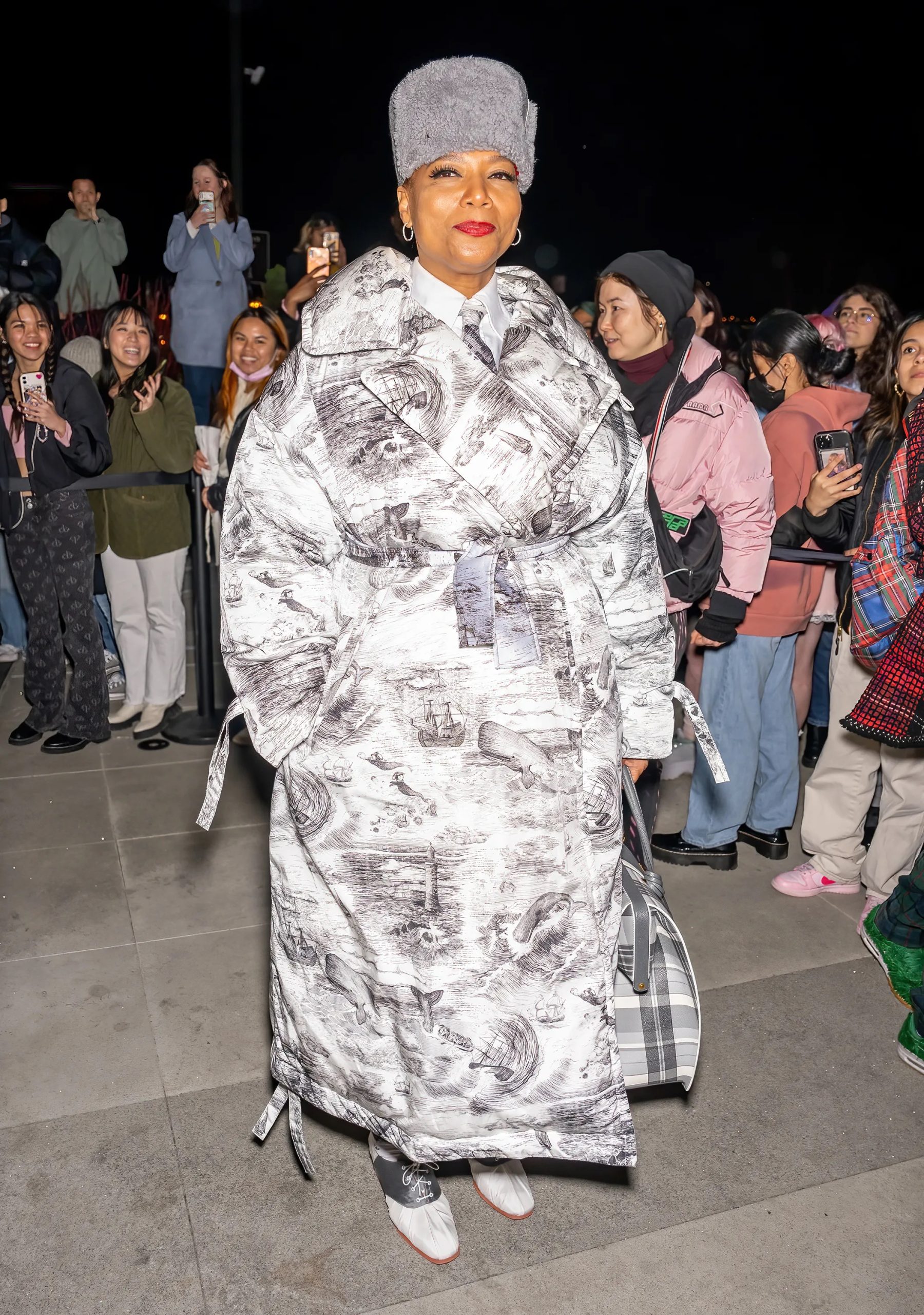 Queen Latifah bij Thom Browne tijdens New York Fashion Week