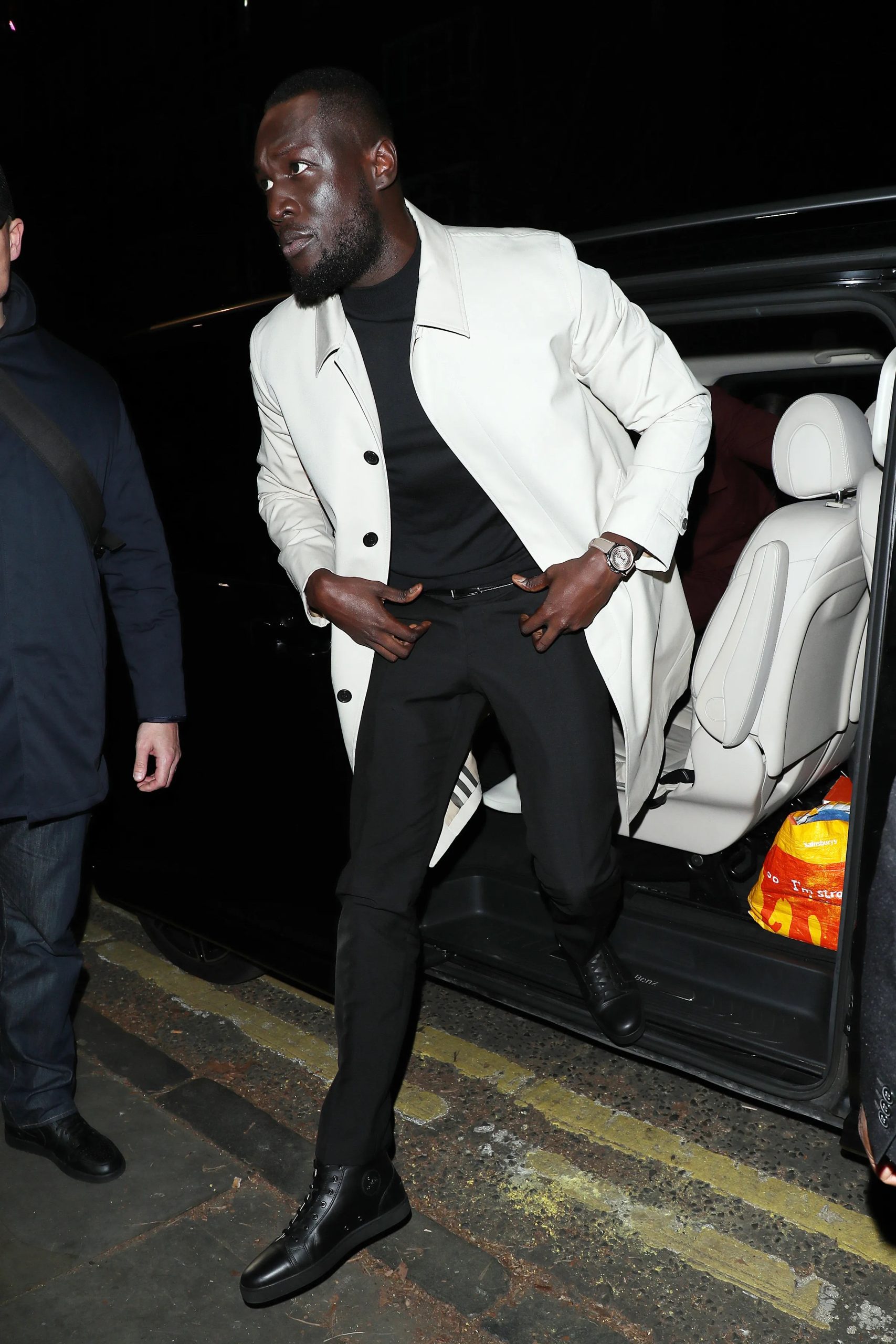 Stormzy bij Burberry tijdens London Fashion Week herfst/winter 2023