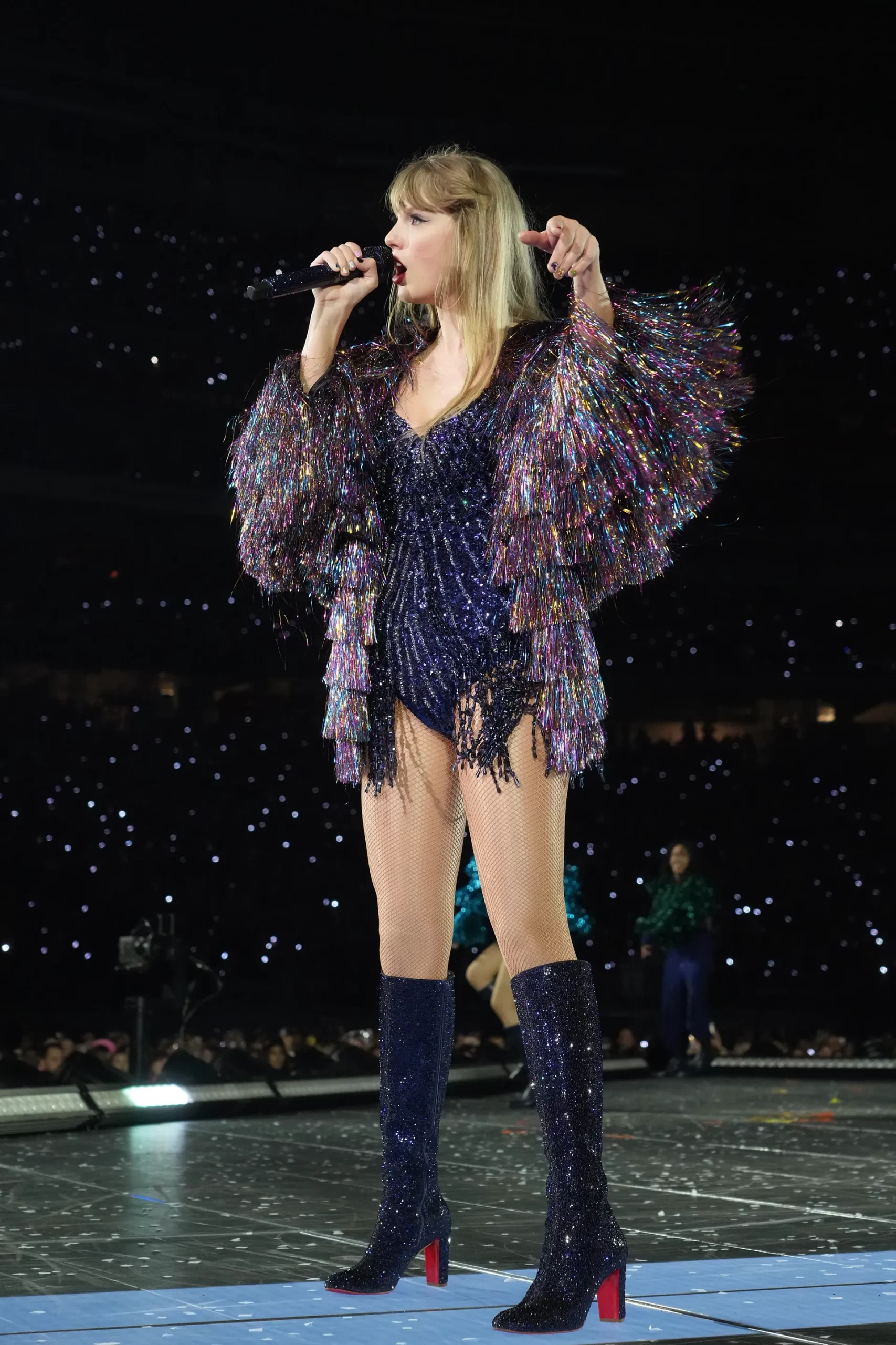 Taylor in jasje met confetti achtige stof