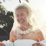 Marloes Hoedeman op haar bruiloft in Kenia