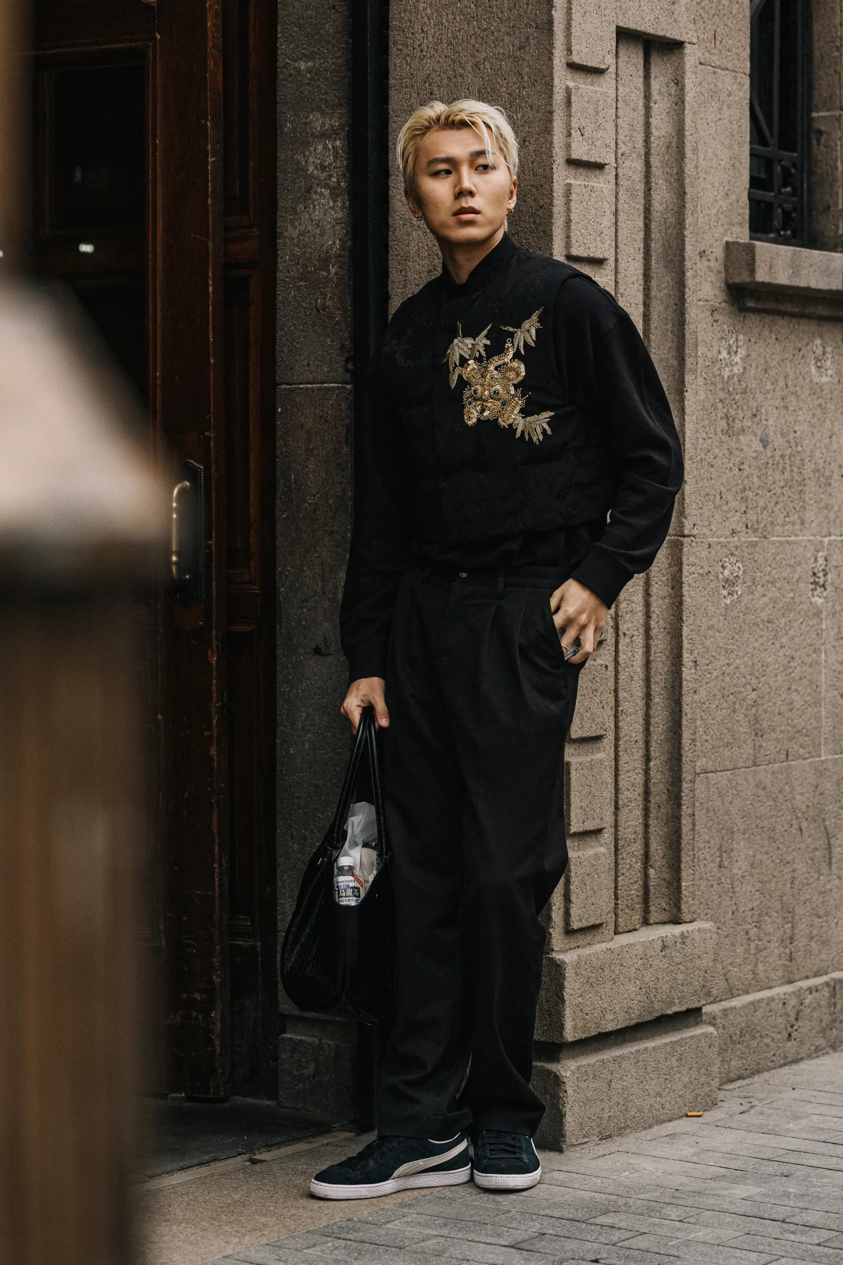 Streetstyle tijdens Shanghai Fashion Week herfst/winter 2023 shows