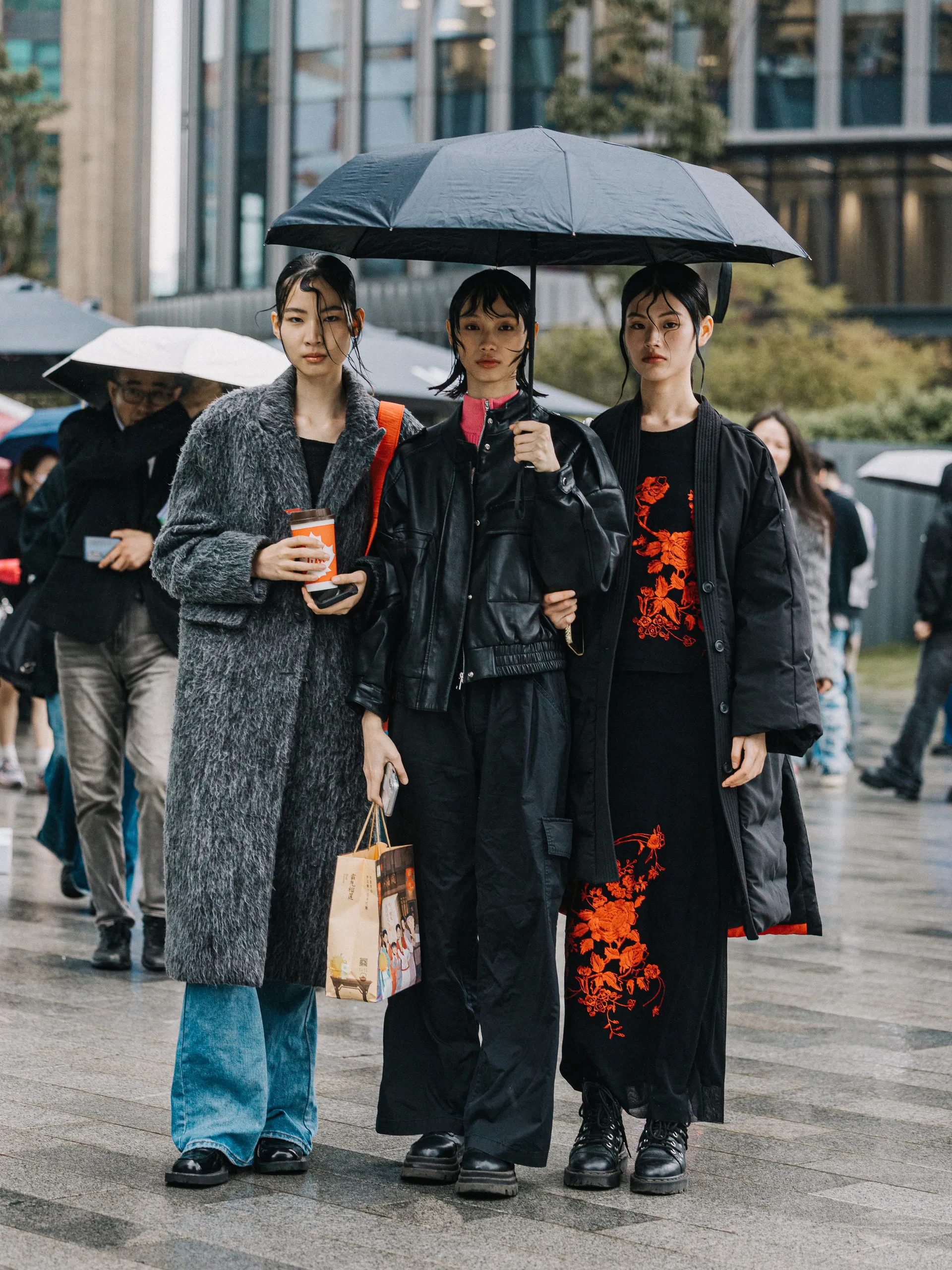 trio aan streetstyle looks