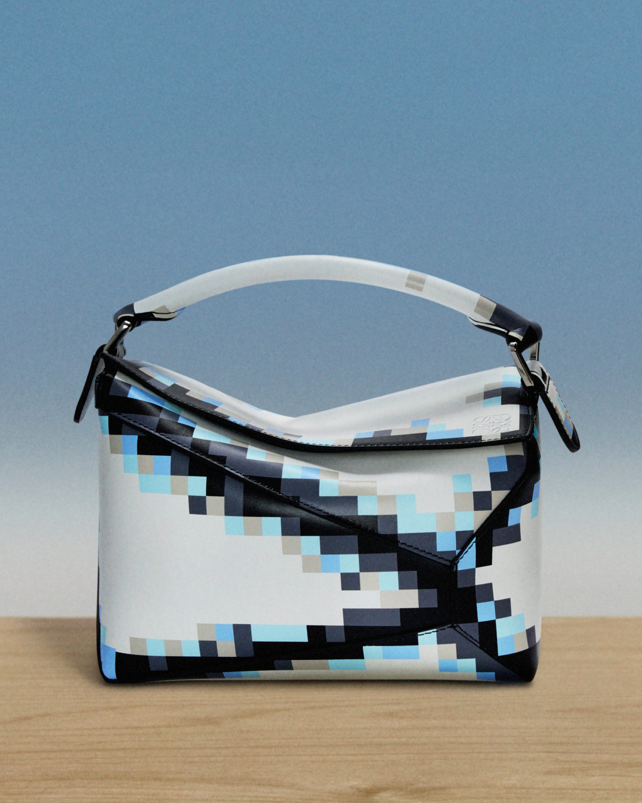 Loewe pixel-campagne