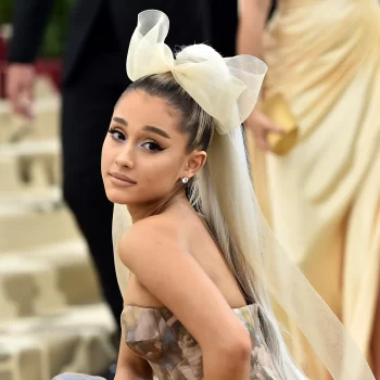 ariana-grande-reageert-op-opmerkingen-over-haar-lichaam-op-tiktok-249719