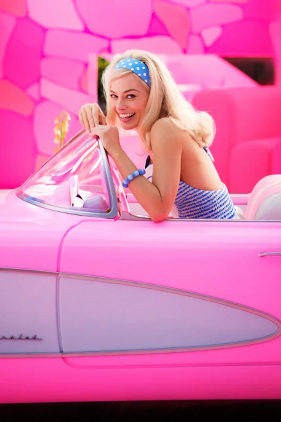 de-nieuwe-trailer-van-barbie-zit-vol-roze-blowout-parties-en-hilarische-momenten-255843