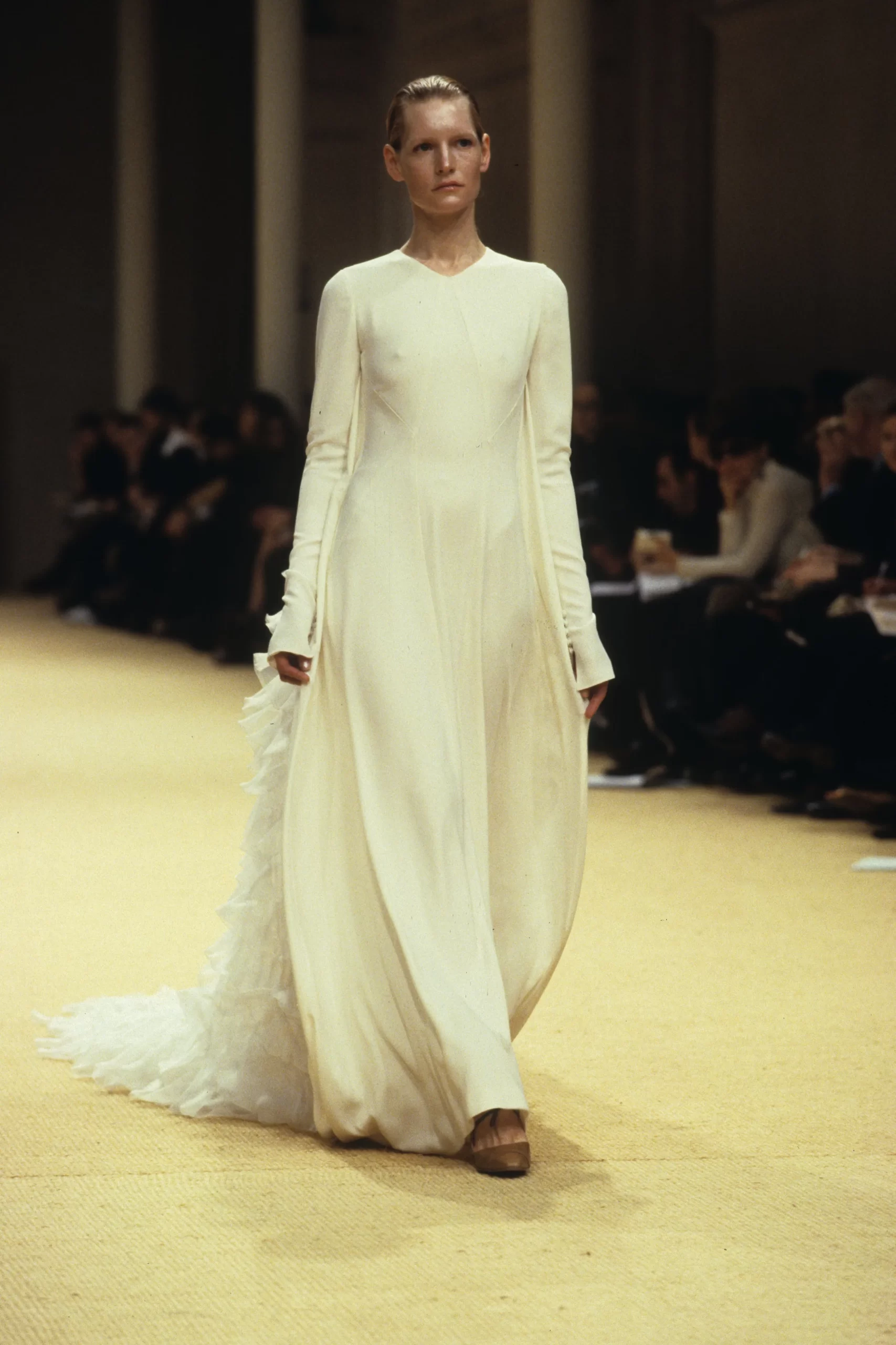 Chanel couture lente/zomer 1999 zit vol ontwerpen van Karl Lagerfeld die we graag op het Met Gala zien