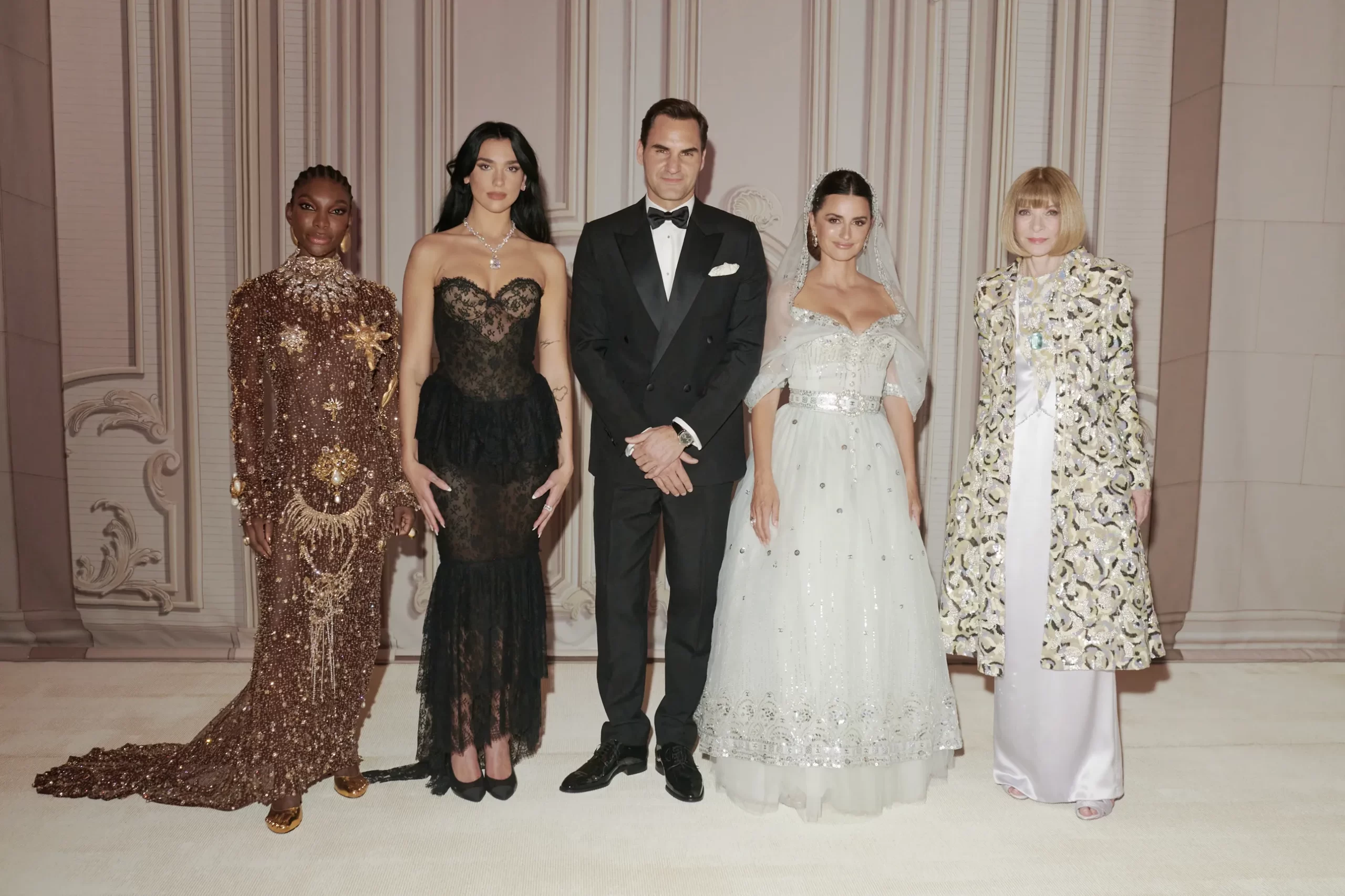 De hosts van het Met Gala