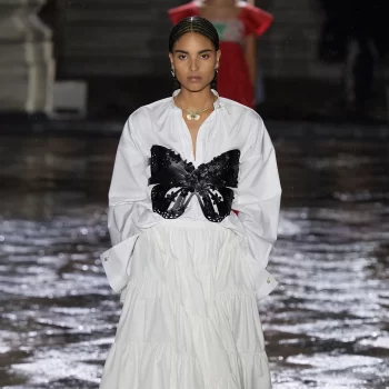 dior-viert-de-mexicaanse-cultuur-met-cruise-2024-show-255143