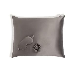 Beautycadeaus Moederdag: zijden kussensloop van Dore & Rose