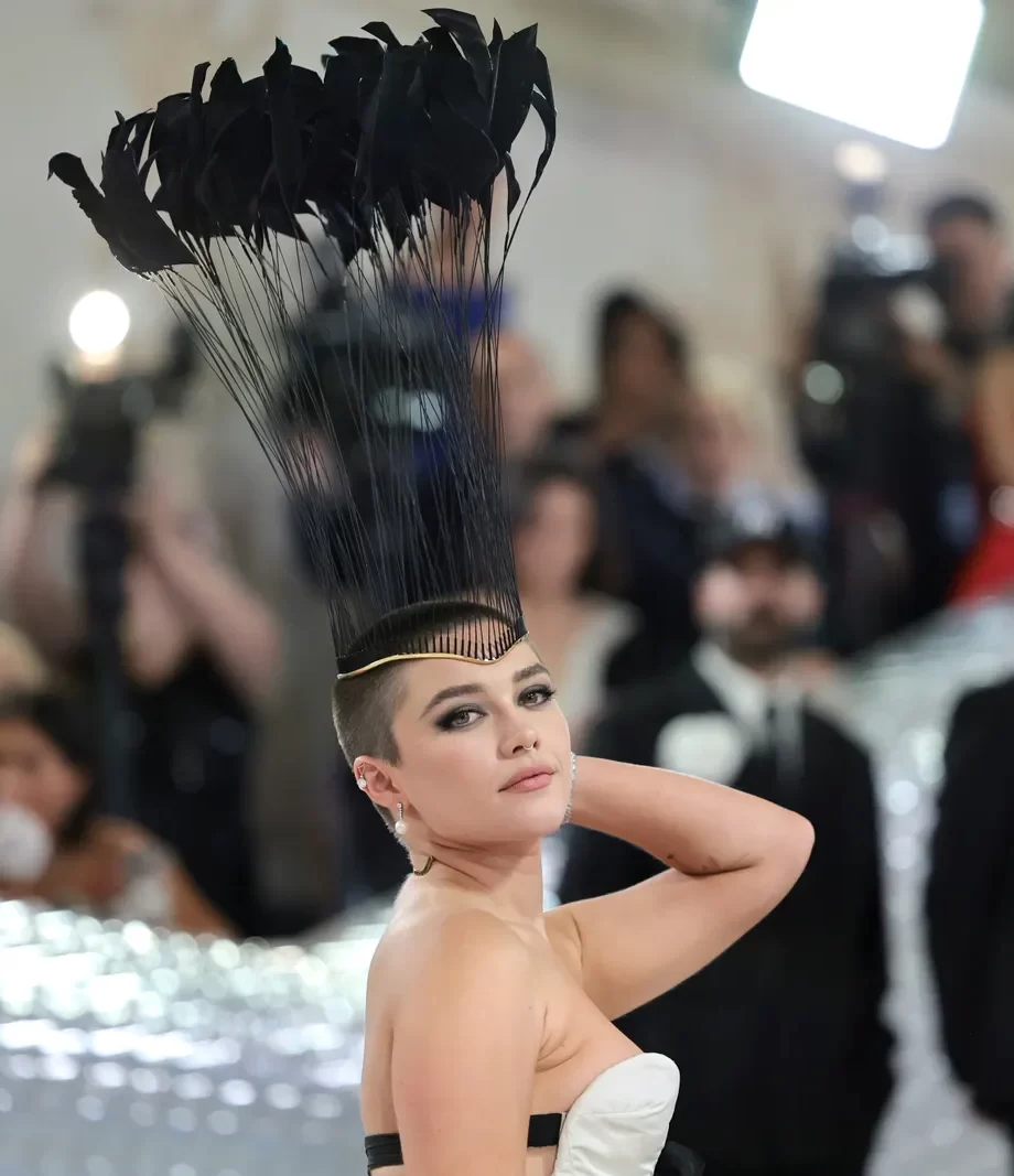 florence-pugh-onthult-een-radicale-haartransformatie-op-het-met-gala-252057