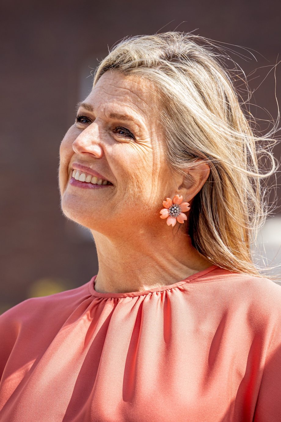 oranje-boven-koningin-maxima-gaat-van-top-tot-teen-in-chic-oranje-255734