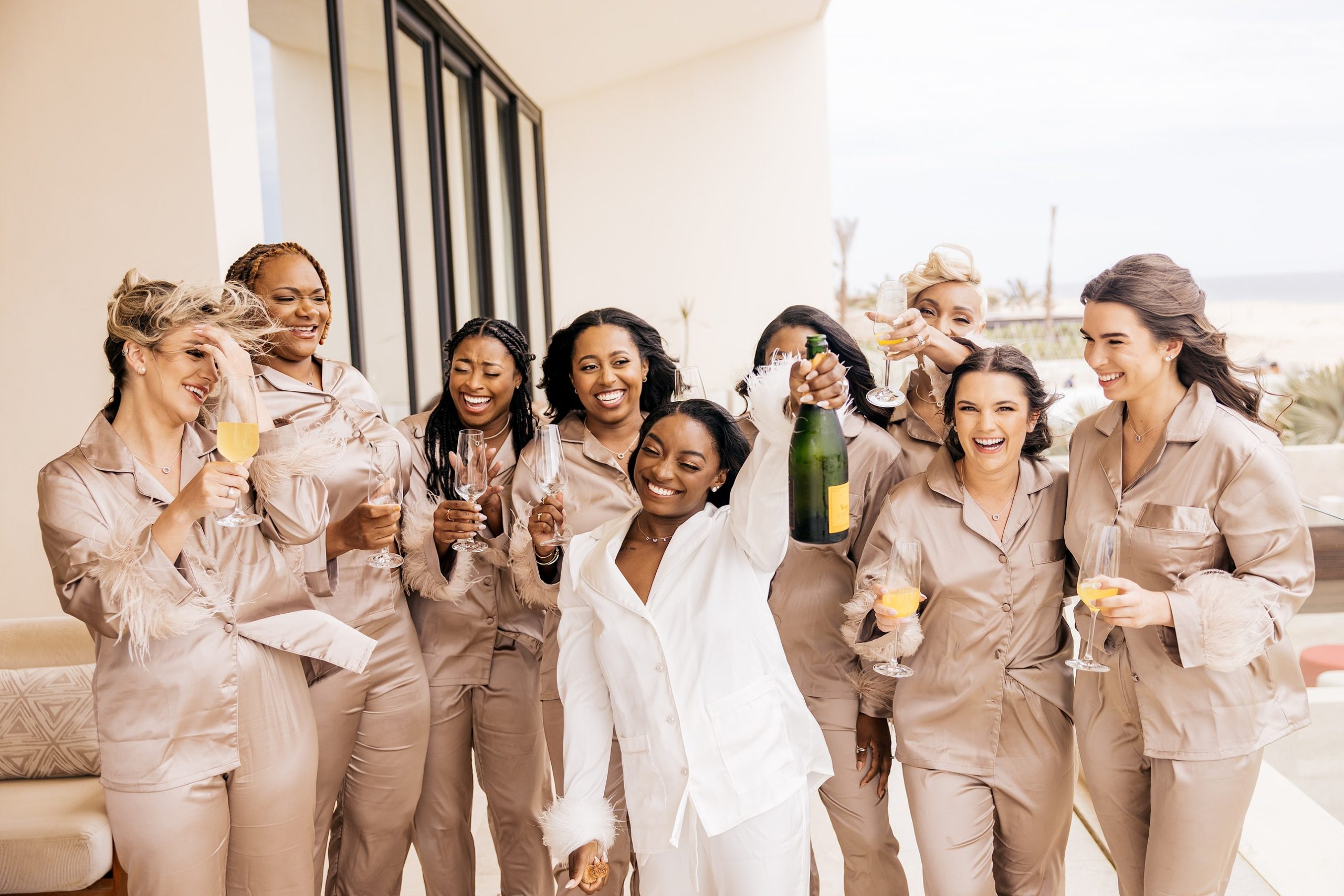 simone biles jonathan owens bruiloft